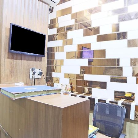 Hotel O New Raj Kamal Aurangabad  Eksteriør bilde
