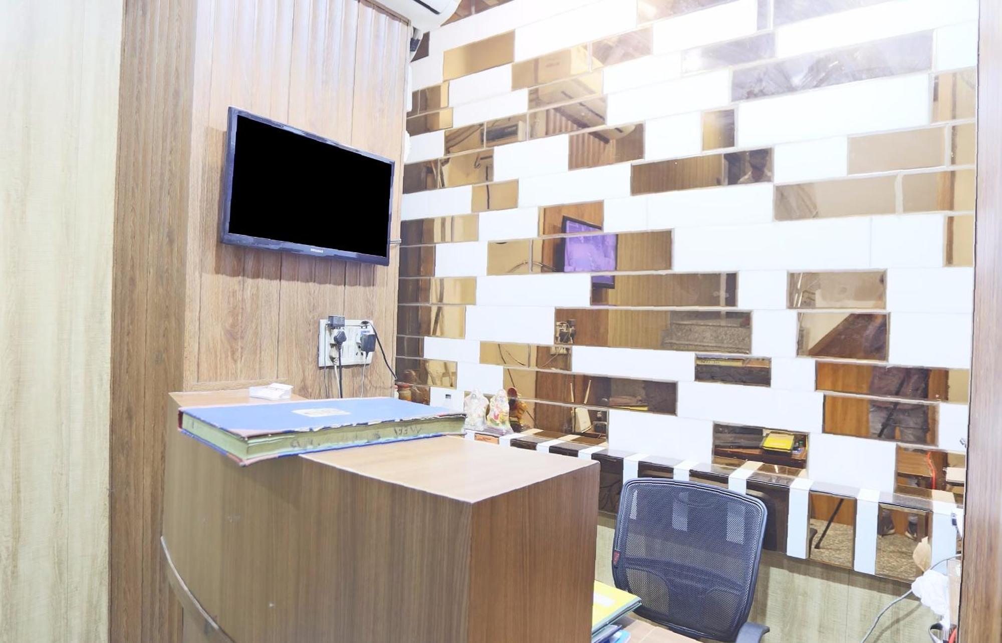 Hotel O New Raj Kamal Aurangabad  Eksteriør bilde